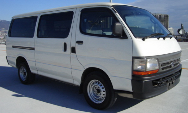 Тойота минивэн hiace